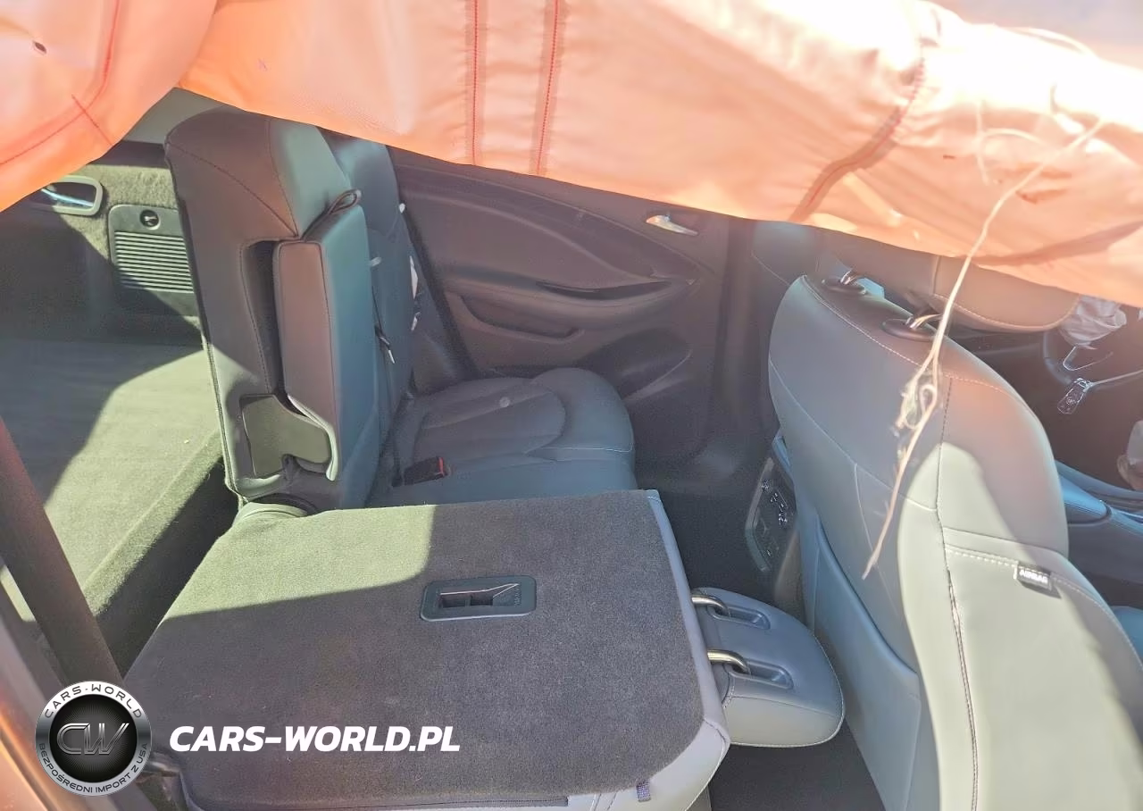 2020 Buick Envision Essence VIN:LRBFXCSAXLD168334 - 10
