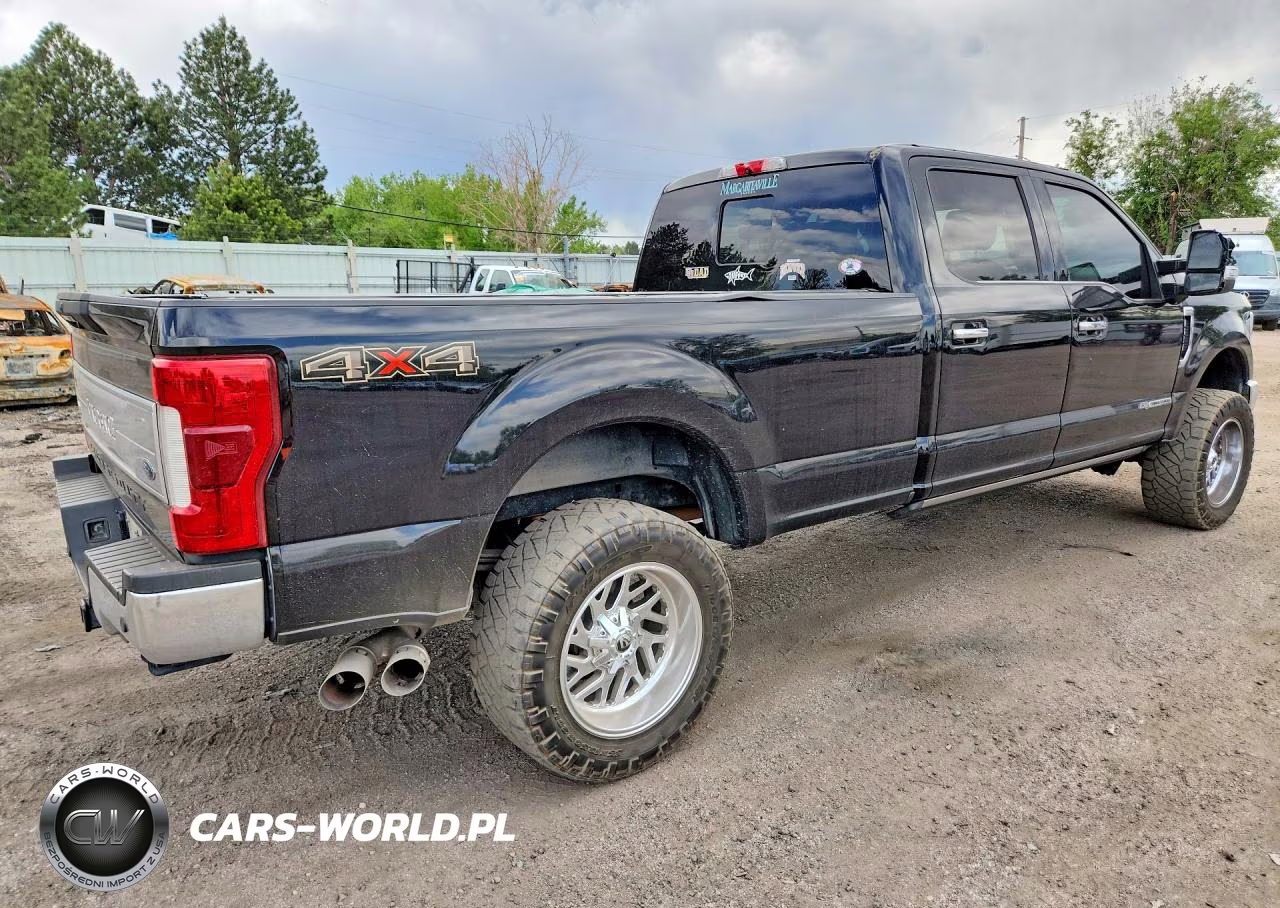2018 Ford F250 Super Duty VIN:1FT7W2BT0JEC26642 - 3
