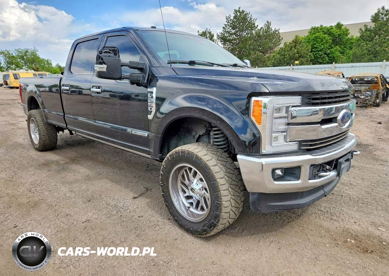 2018 Ford F250 Super Duty VIN:1FT7W2BT0JEC26642 - 4
