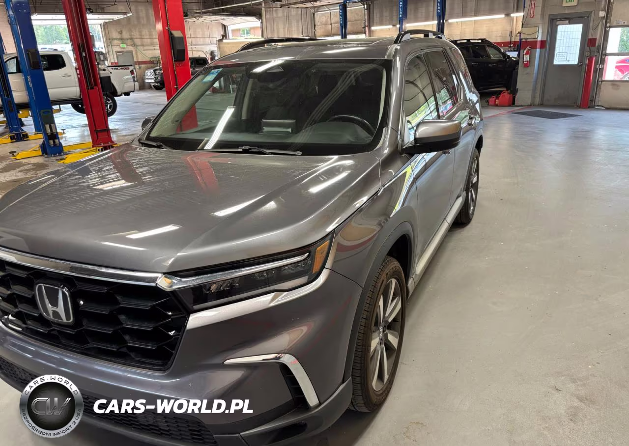 2025 Honda Pilot Touring VIN:5FNYG1H70SB011350 - 2