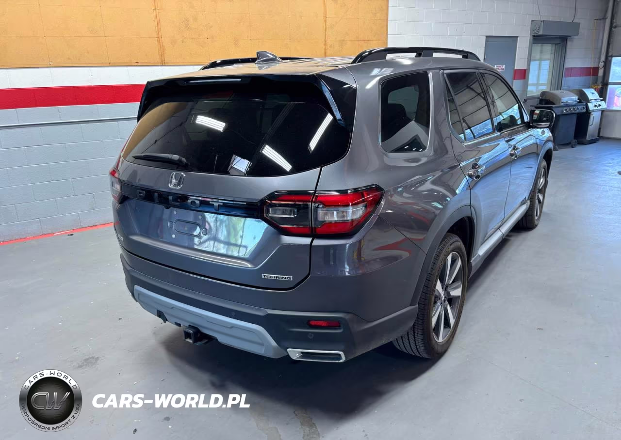 2025 Honda Pilot Touring VIN:5FNYG1H70SB011350 - 4