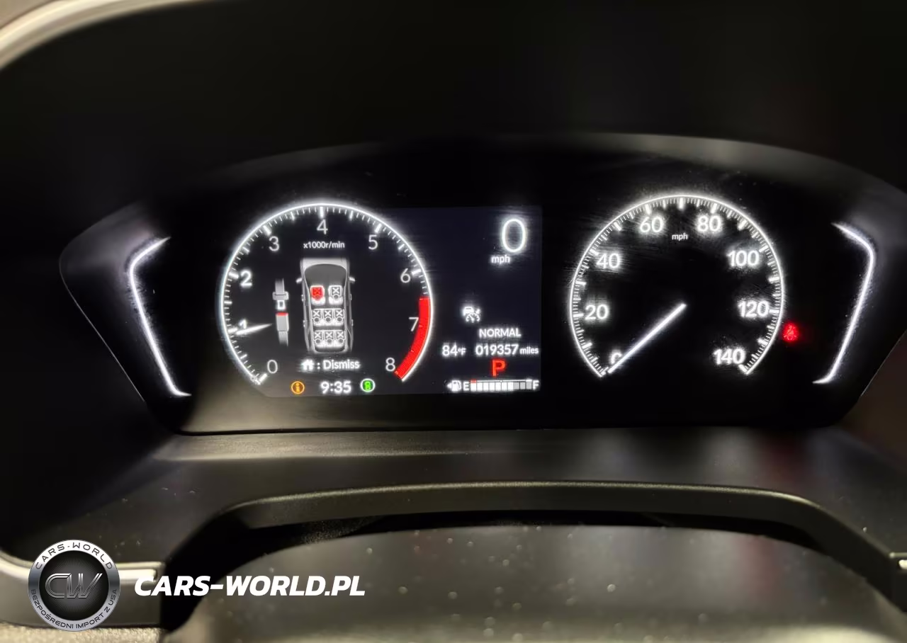 2025 Honda Pilot Touring VIN:5FNYG1H70SB011350 - 8