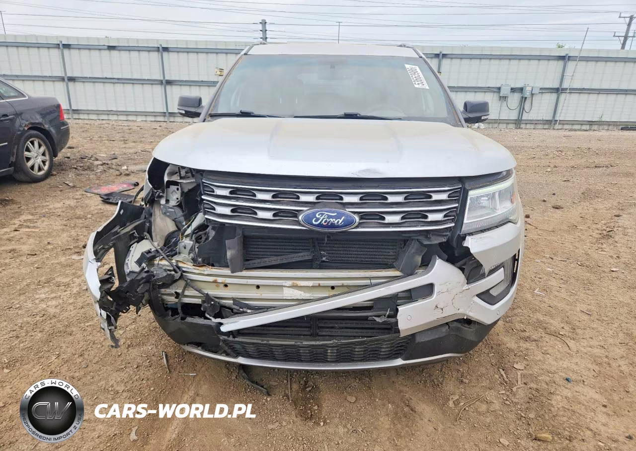 2017 Ford Explorer Xlt VIN:1FM5K8DH6HGC58312 - 5
