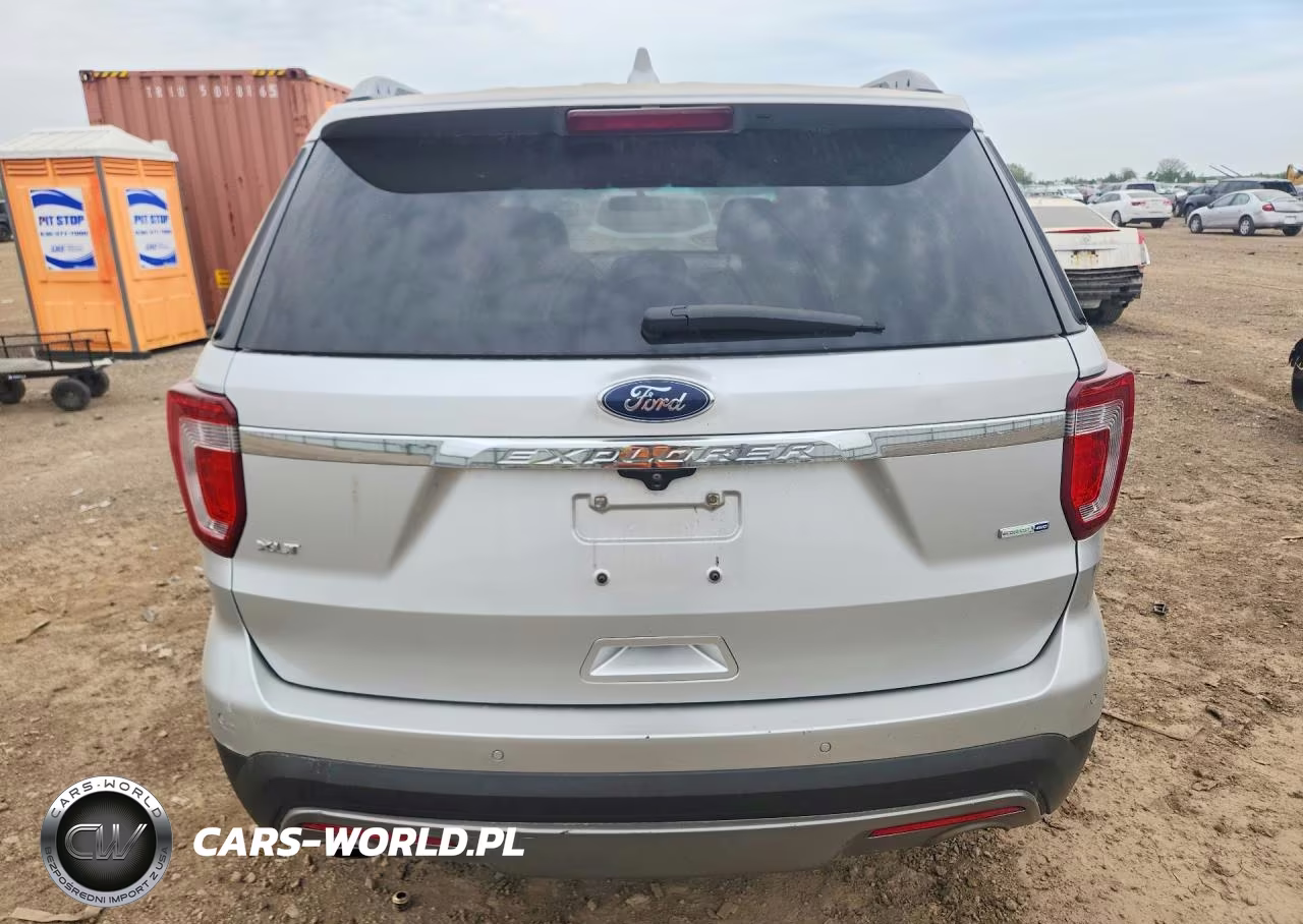2017 Ford Explorer Xlt VIN:1FM5K8DH6HGC58312 - 6