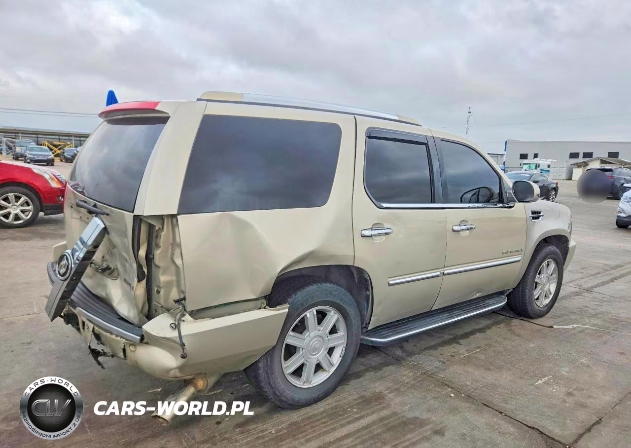 2009 Cadillac Escalade VIN:1GYFC13299R269055 - 3