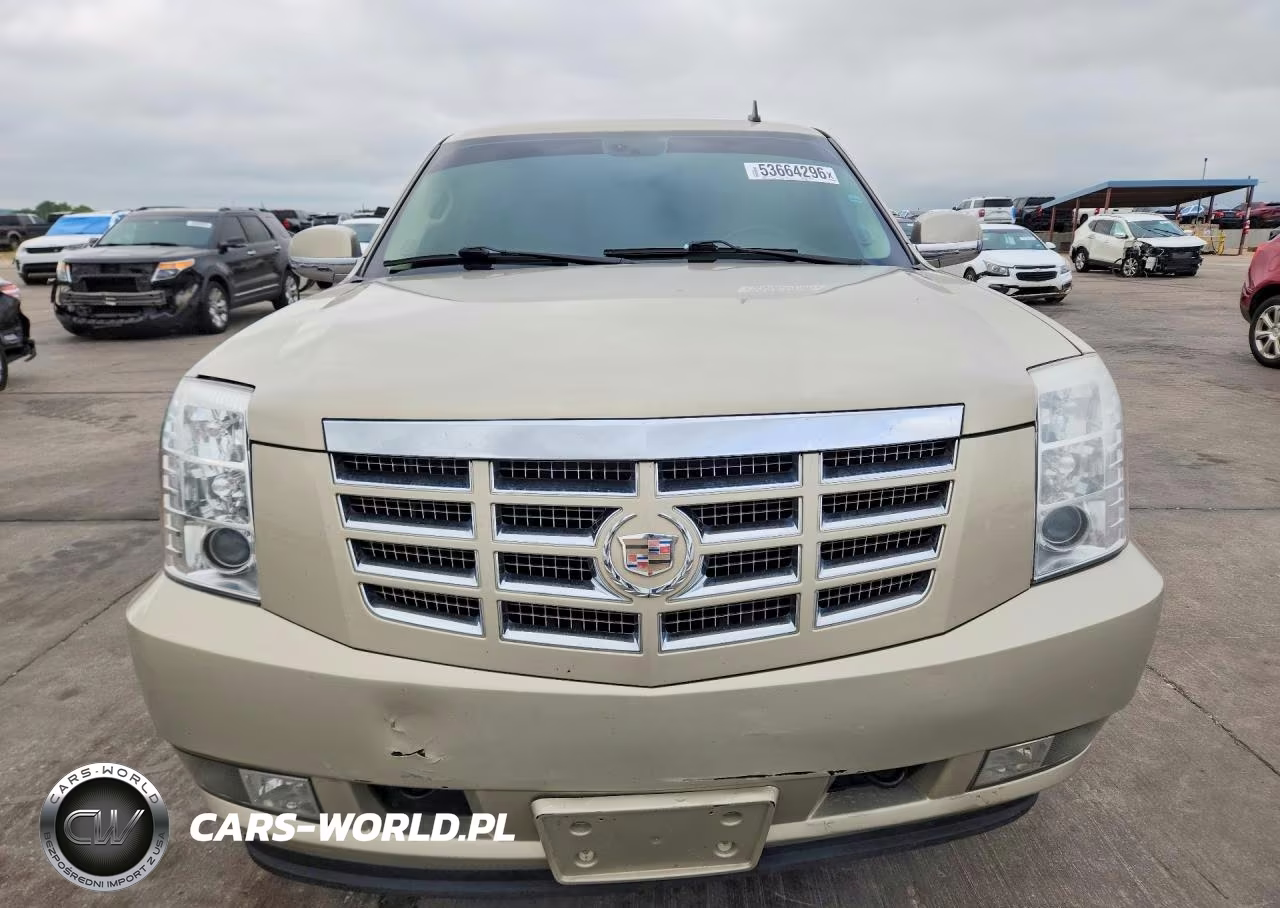 2009 Cadillac Escalade VIN:1GYFC13299R269055 - 5