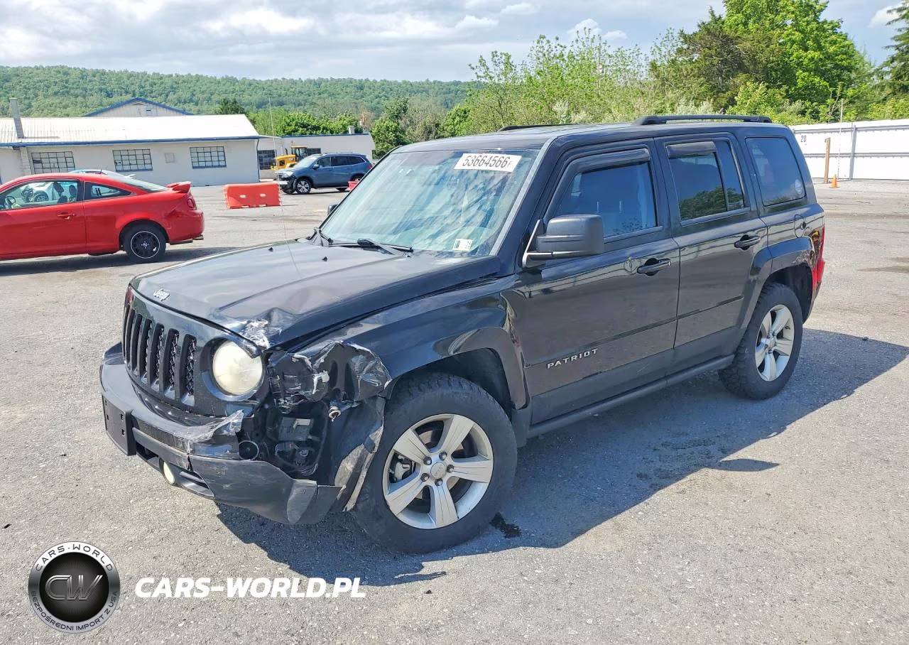 2012 Jeep Patriot Latitude – zdjęcie 1 z 13