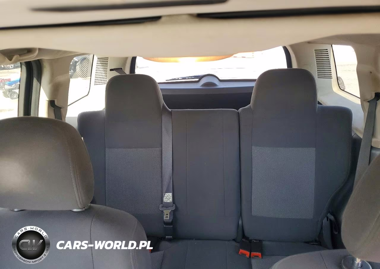 2012 Jeep Patriot Latitude VIN:1C4NJRFBXCD556281 - 10