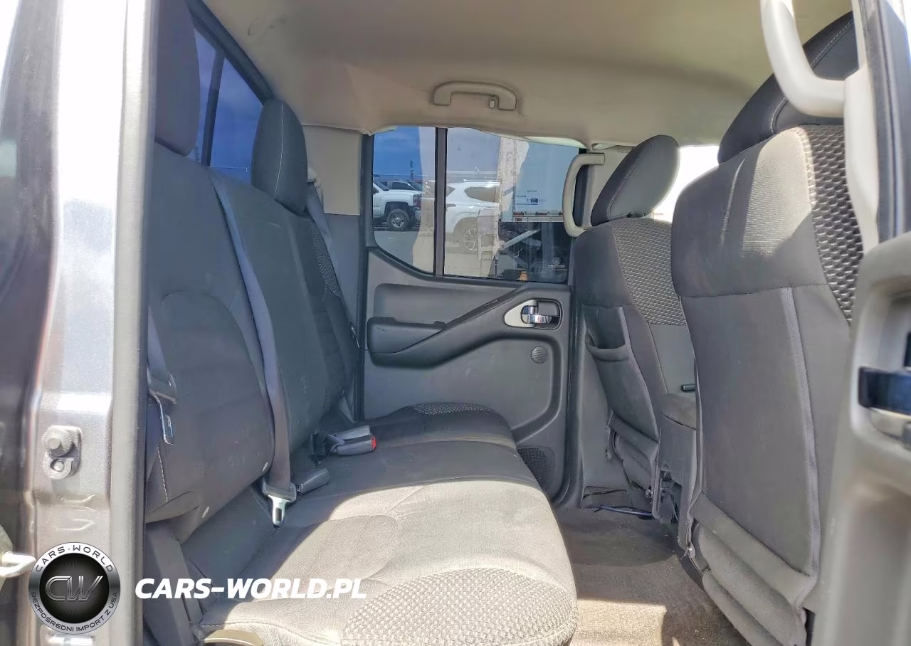 2017 Nissan Frontier Pro-4X VIN:1N6AD0EV2HN707903 - 10