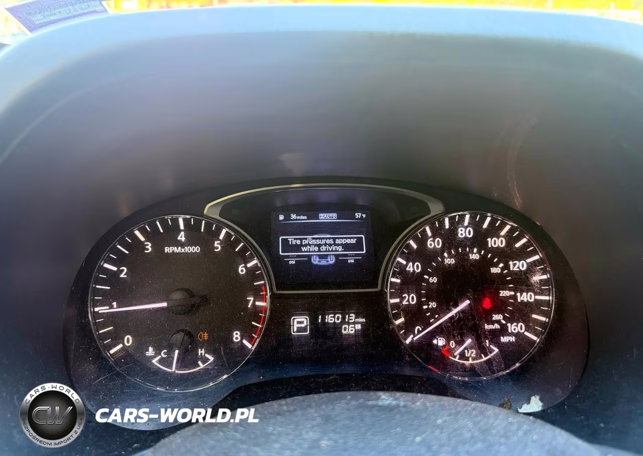 2014 Nissan Pathfinder S VIN:5N1AR2MM3EC606395 - 8