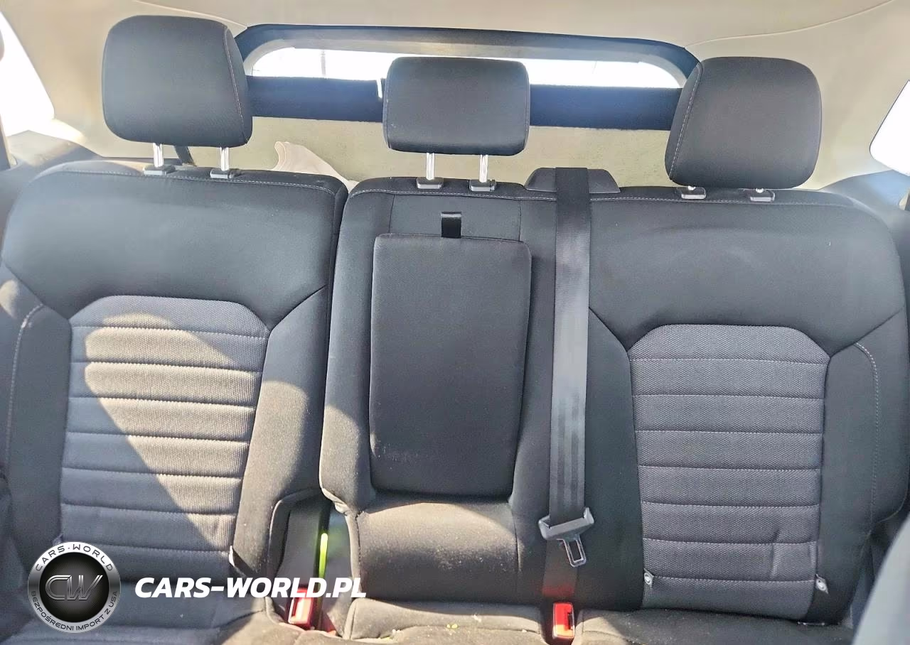 2019 Ford Edge Se VIN:2FMPK3G96KBB32255 - 10