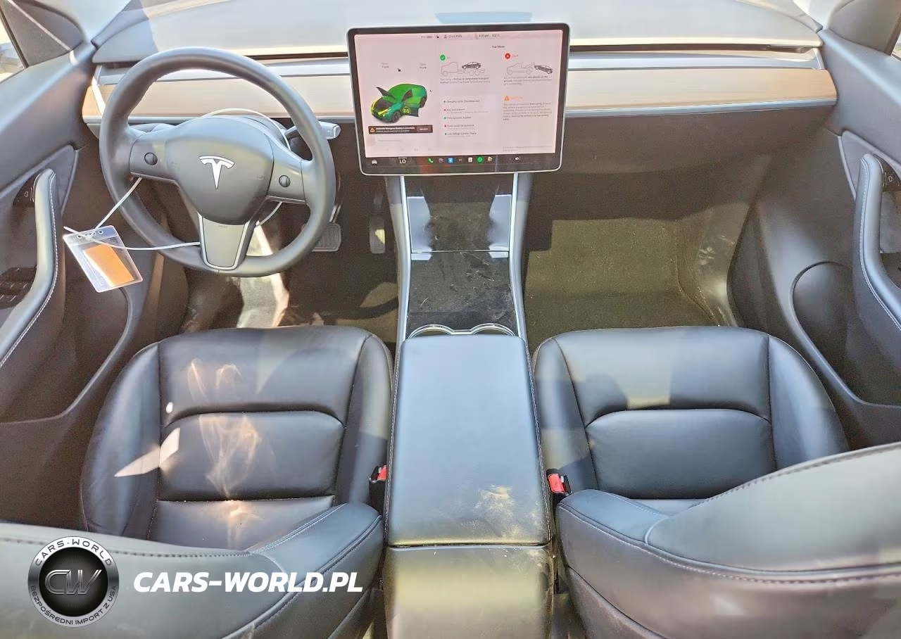 2020 Tesla Model Y VIN:5YJYGDEE3LF040377 - 8
