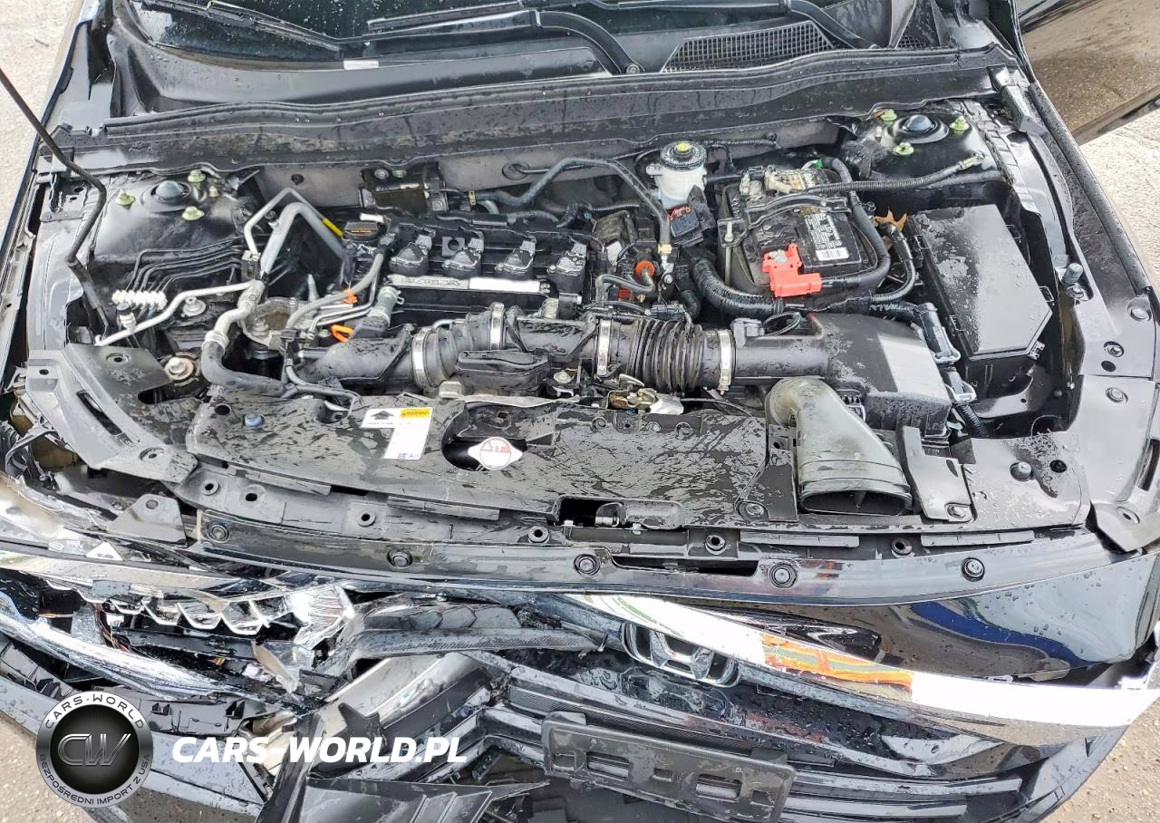 2018 Honda Accord Touring VIN:1HGCV1F94JA122609 - 11