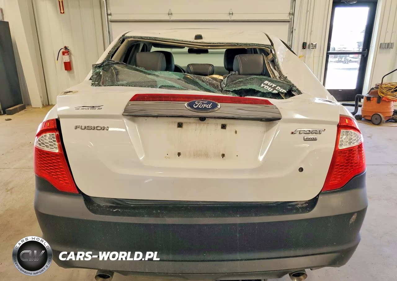 2011 Ford Fusion Sport VIN:3FAHP0DC2BR250626 - 6