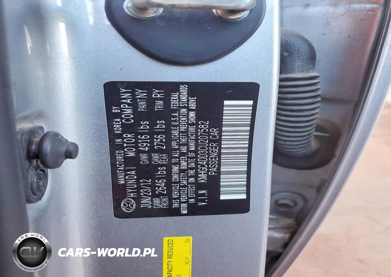 2012 Hyundai Genesis 3.8L VIN:KMHGC4DD3CU207582 - 12