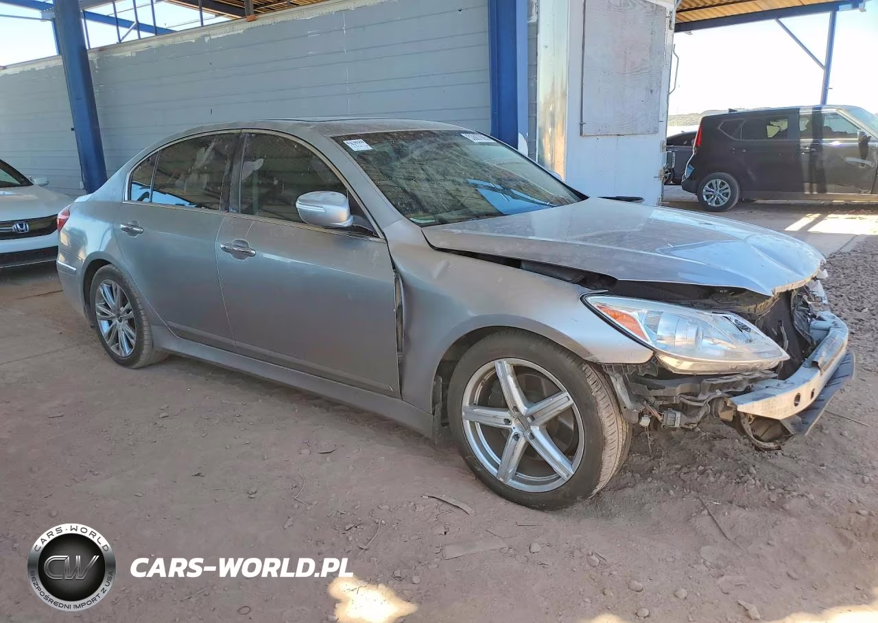 2012 Hyundai Genesis 3.8L VIN:KMHGC4DD3CU207582 - 4