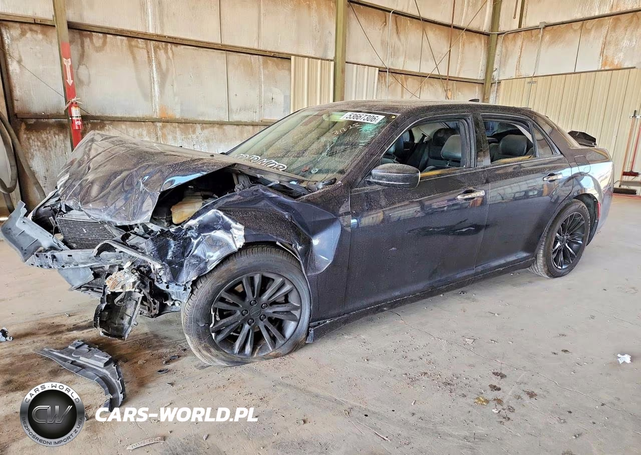 2016 Chrysler 300C