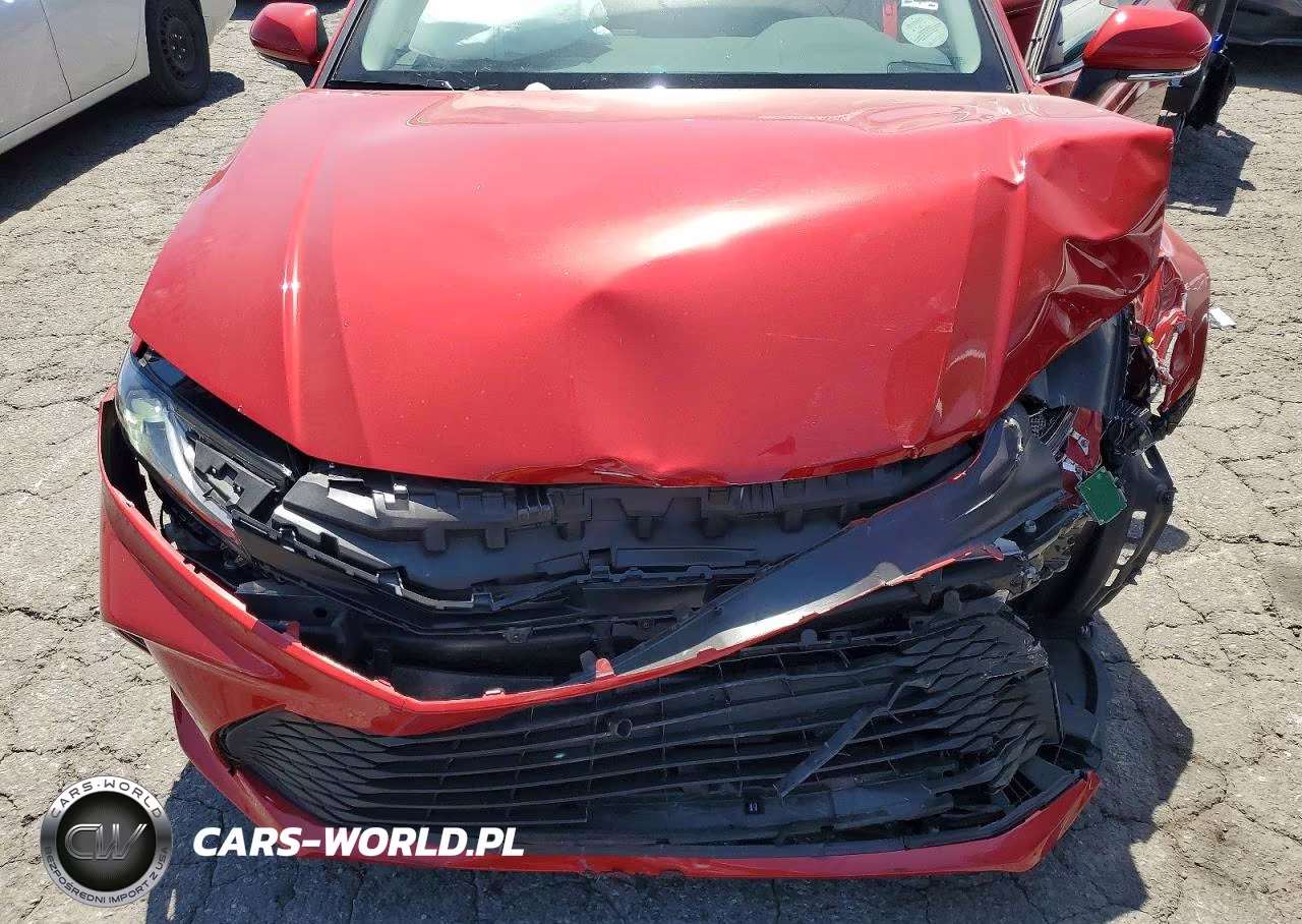 2026 Toyota Camry Le VIN:4T1DAACK4TU212913 - 11