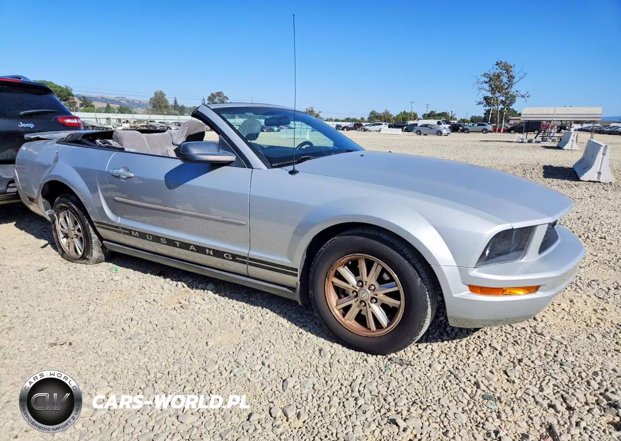 2007 Ford Mustang VIN:1ZVFT84N875297986 - 4
