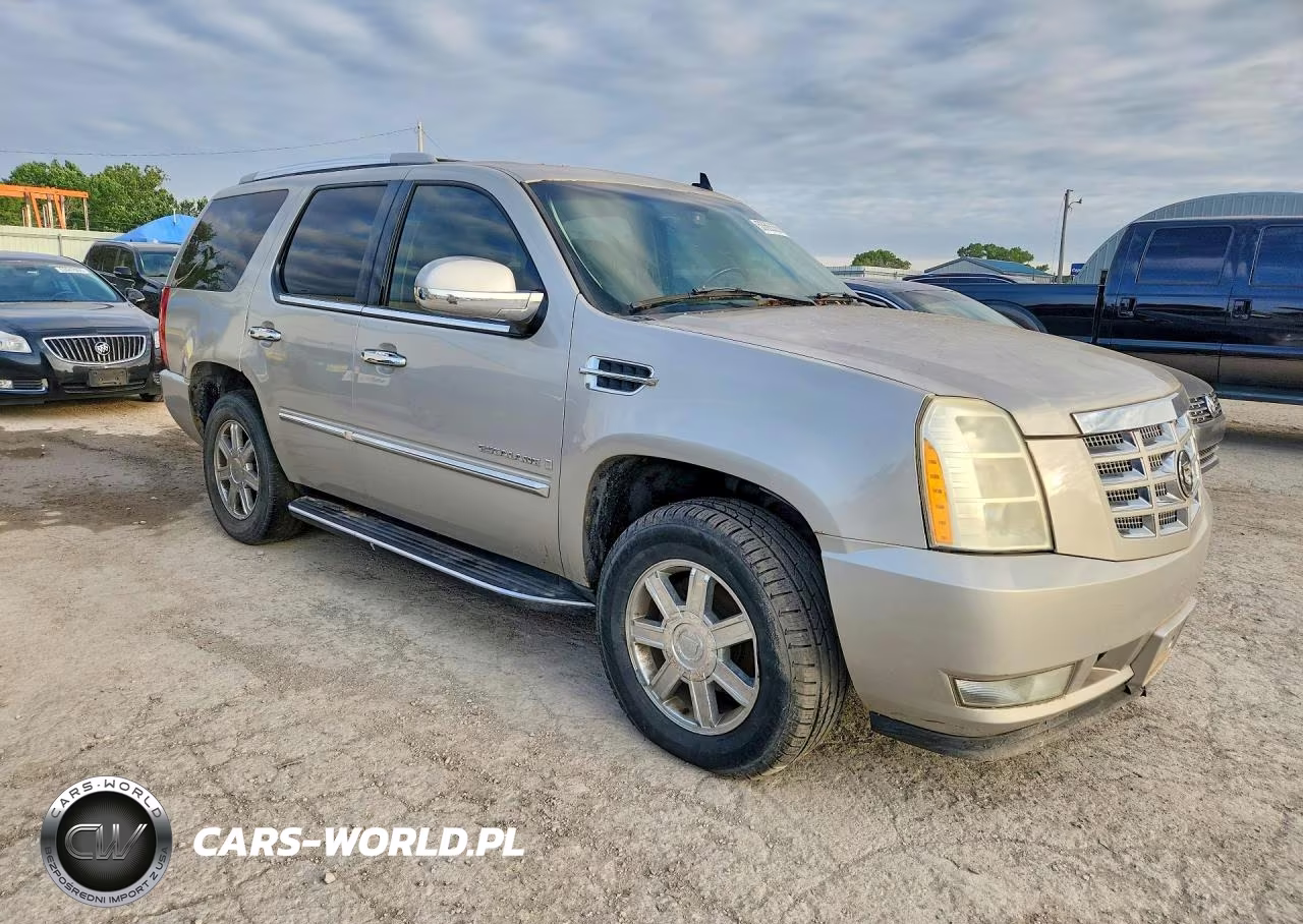 2007 Cadillac Escalade Luxury VIN:1GYFK63877R195510 - 4