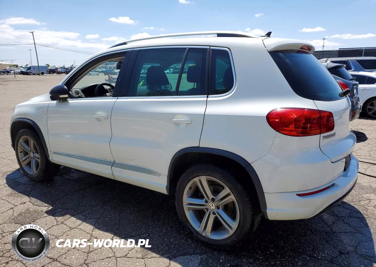 2017 Volkswagen Tiguan Sport VIN:WVGUV7AX6HW507206 - 2
