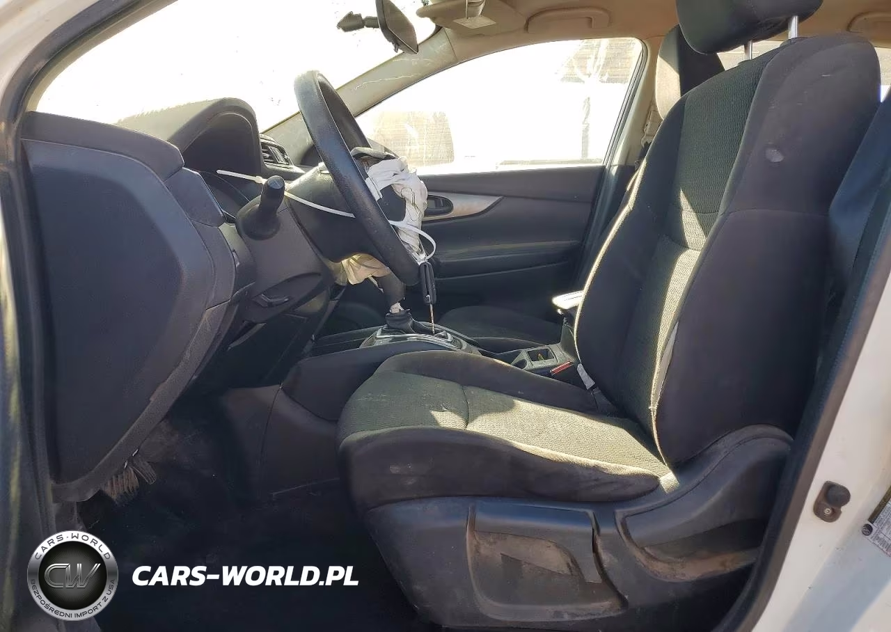2019 Nissan Rogue Sport S VIN:JN1BJ1CR8KW338433 - 7