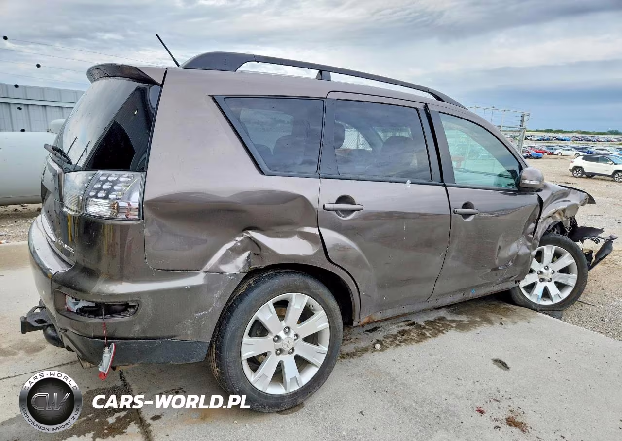 2010 Mitsubishi Outlander Se VIN:JA4JT3AW3AZ013767 - 3