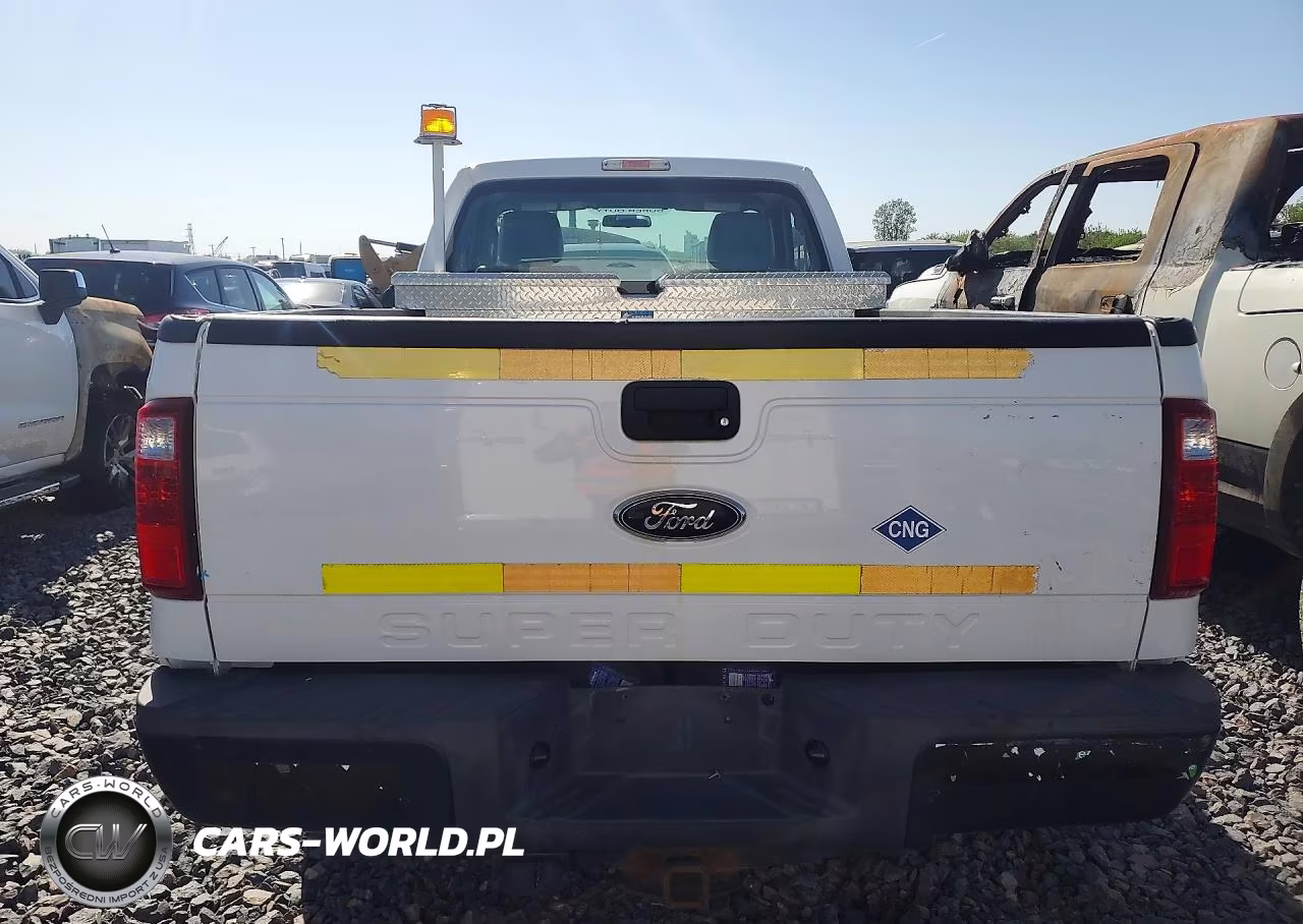 2013 Ford F250 Super Duty VIN:1FTBF2A64DEB82252 - 6