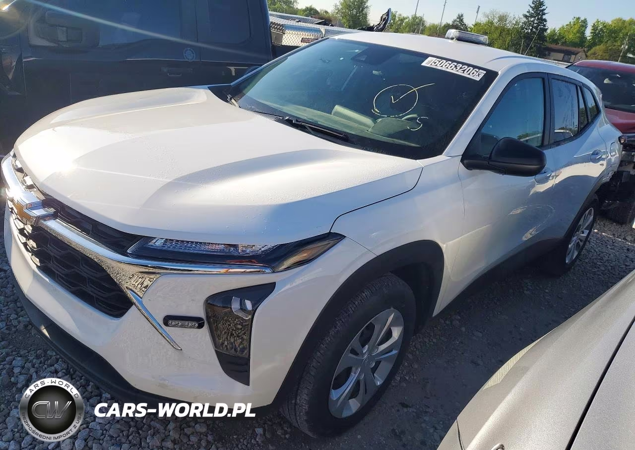 2025 Chevrolet Trax Ls – zdjęcie 1 z 14