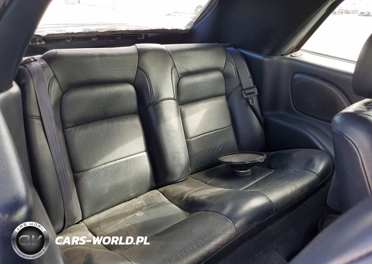 2002 Chrysler Sebring Limited VIN:1C3EL65R02N350424 - 10