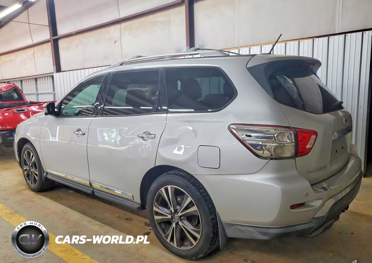 2017 Nissan Pathfinder Platinum VIN:5N1DR2MN9HC617914 - 2