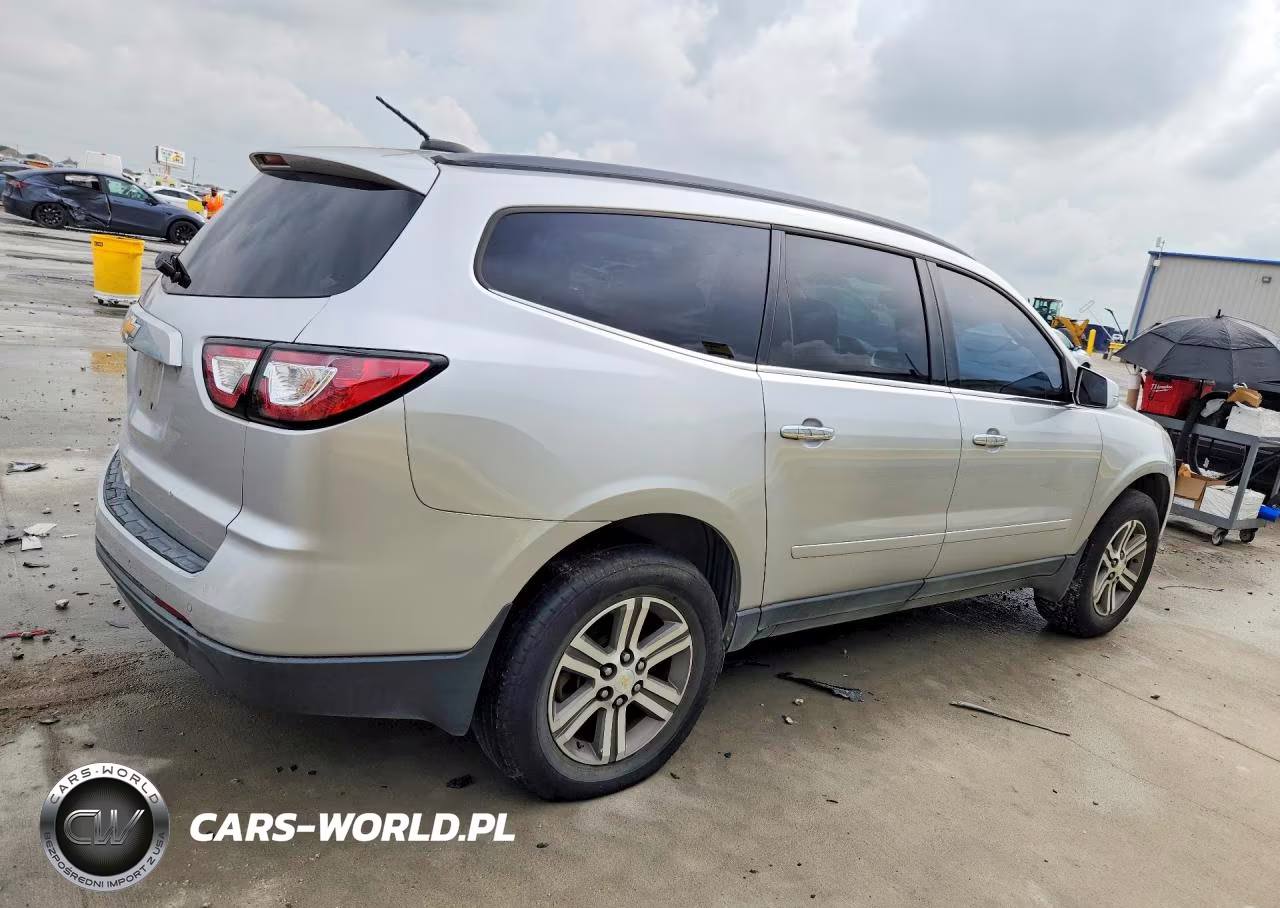 2017 Chevrolet Traverse Lt VIN:1GNKRHKD8HJ145197 - 3