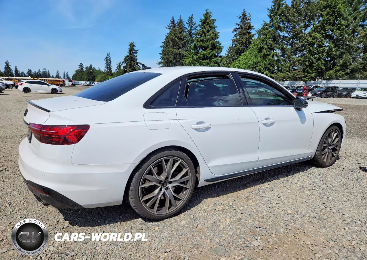 2024 Audi S4 Premium Plus VIN:WAUB4AF49RA047075 - 3