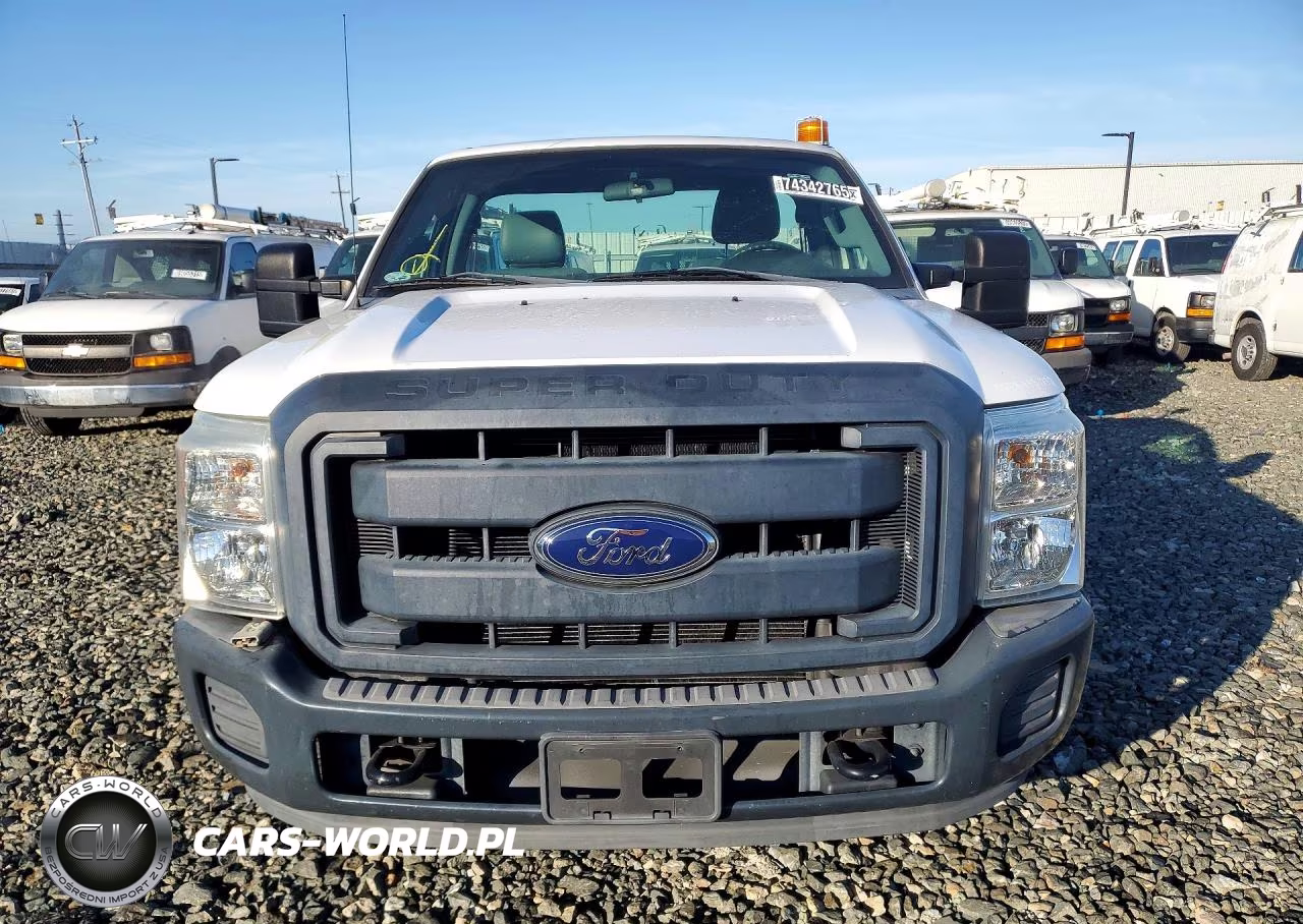 2013 Ford F250 Super Duty VIN:1FTBF2A67DEB81922 - 5