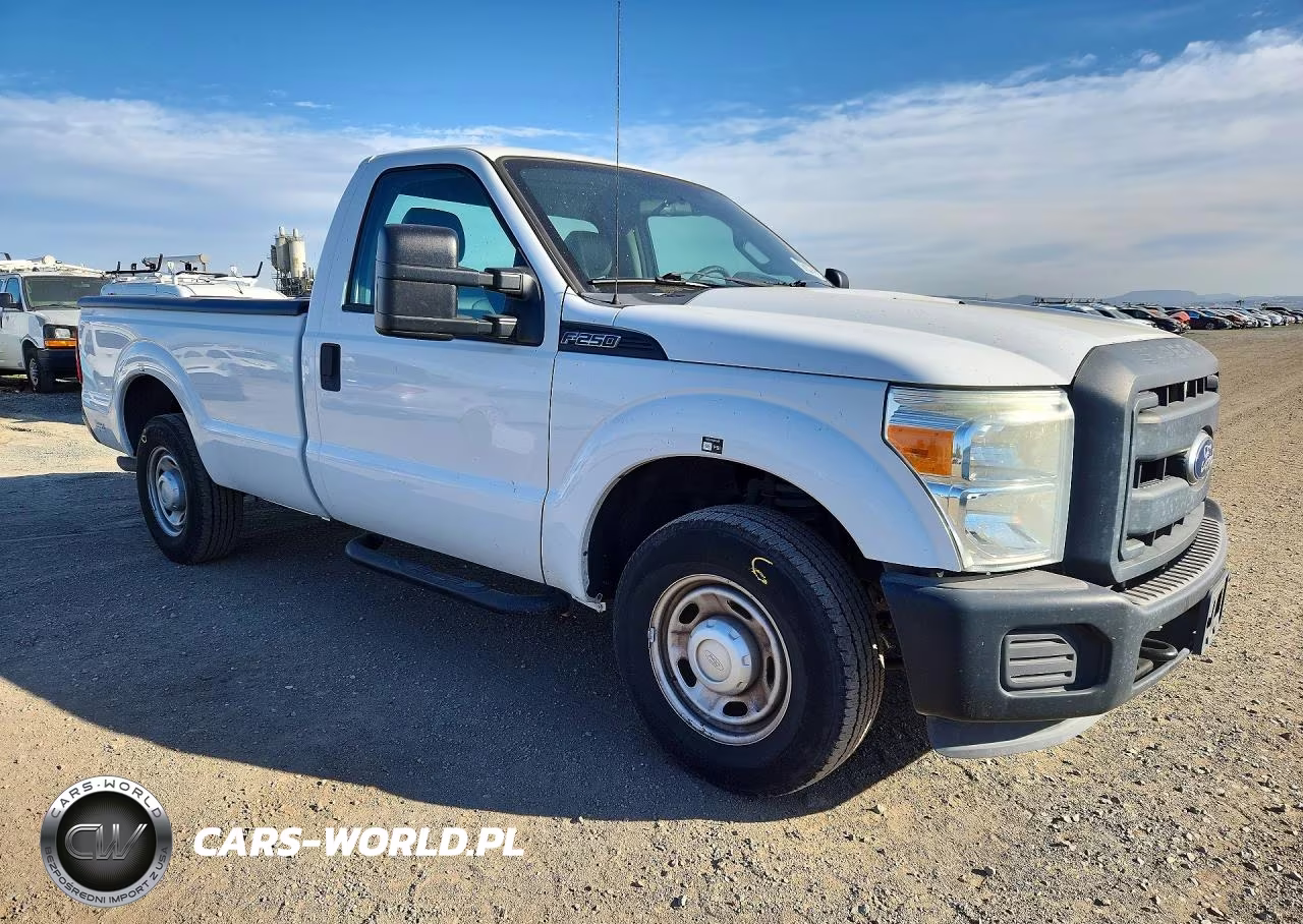 2013 Ford F250 Super Duty VIN:1FTBF2A68DEB81878 - 4