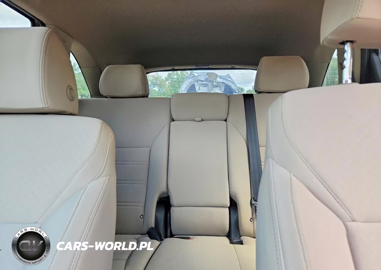 2019 Kia Sorento Lx VIN:5XYPG4A33KG593070 - 10