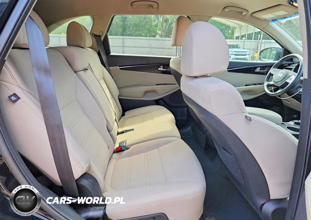 2019 Kia Sorento Lx VIN:5XYPG4A33KG593070 - 11