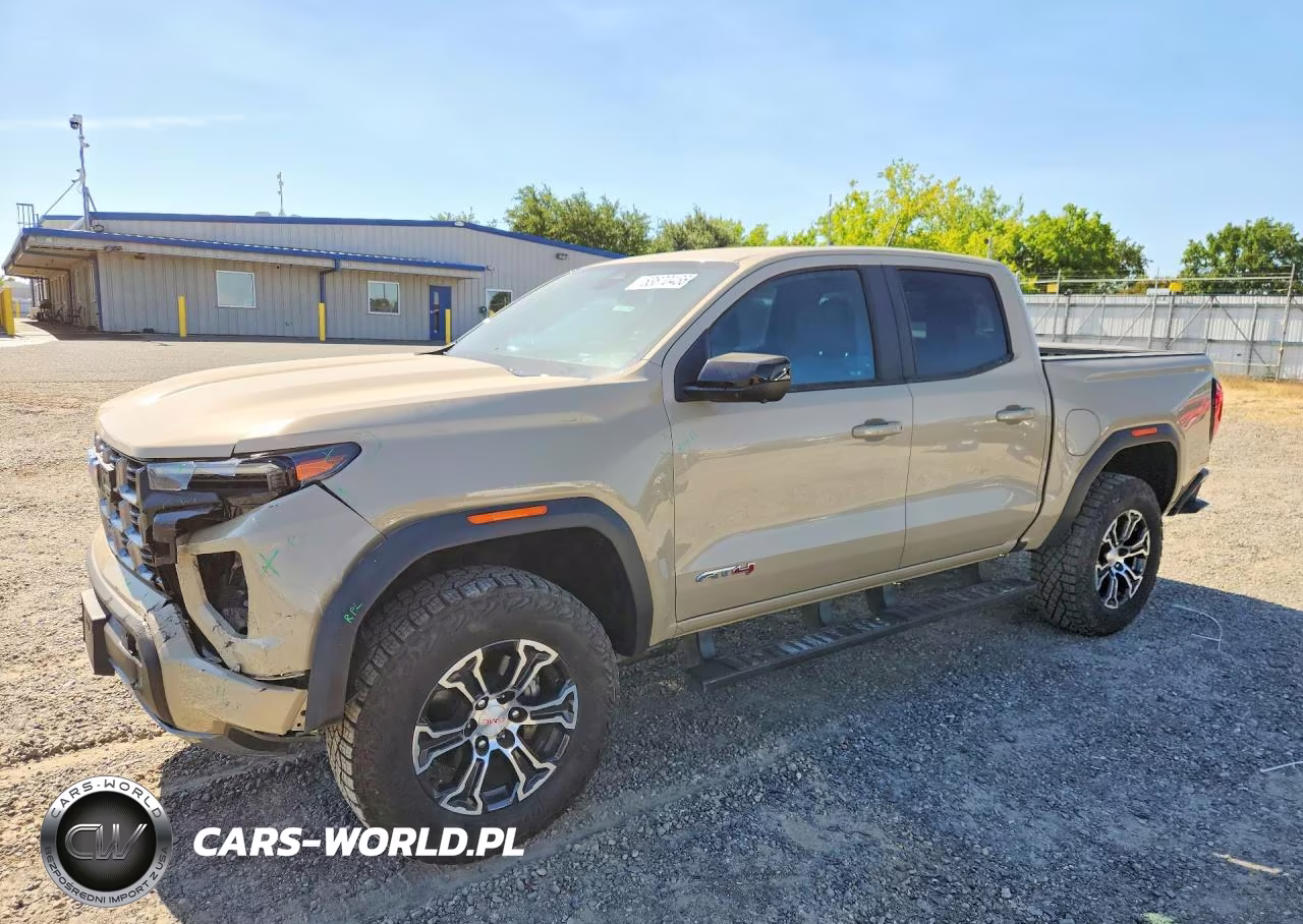 2024 GMC Canyon At4
