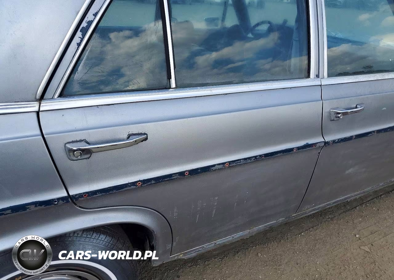 1971 Mercedes-Benz 280S VIN:1080161207530 - 10