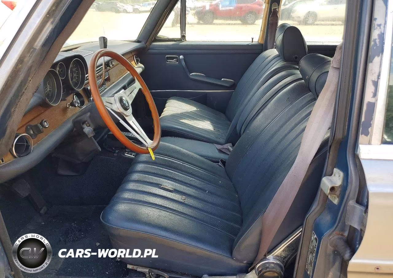 1971 Mercedes-Benz 280S VIN:1080161207530 - 7