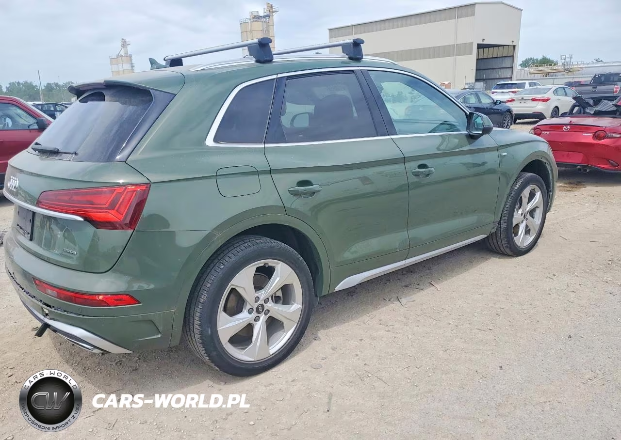 2022 Audi Q5 Premium 45 VIN:WA1GAAFY3N2049763 - 3