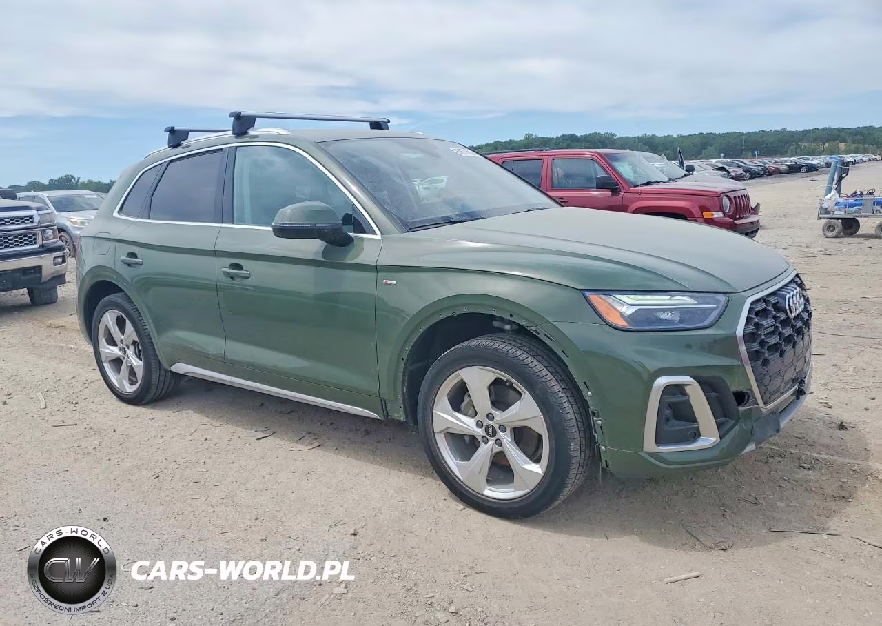 2022 Audi Q5 Premium 45 VIN:WA1GAAFY3N2049763 - 4