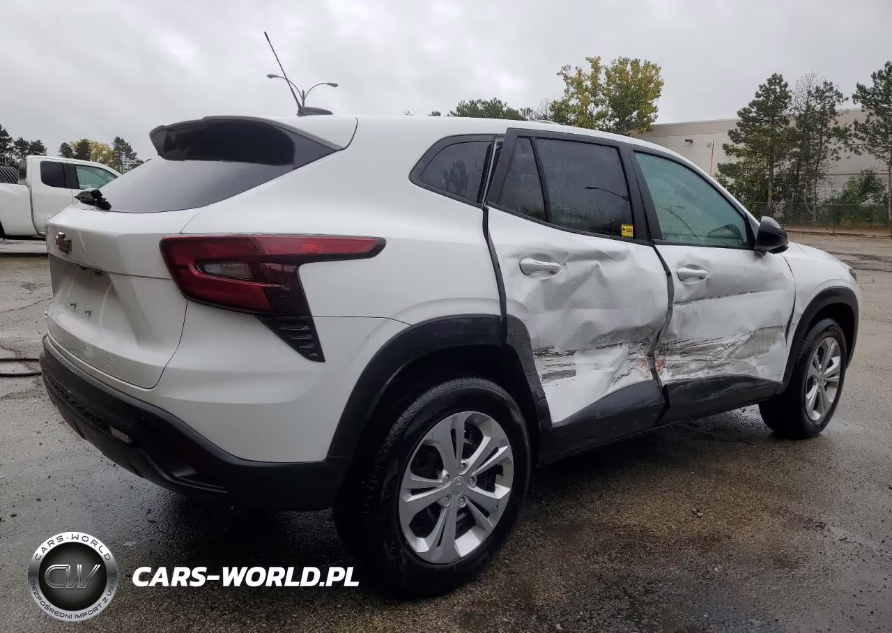 2025 Chevrolet Trax Ls VIN:KL77LFEP8SC199571 - 3