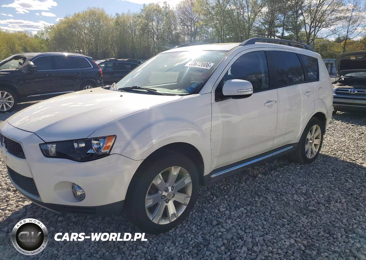 2013 Mits Outlander