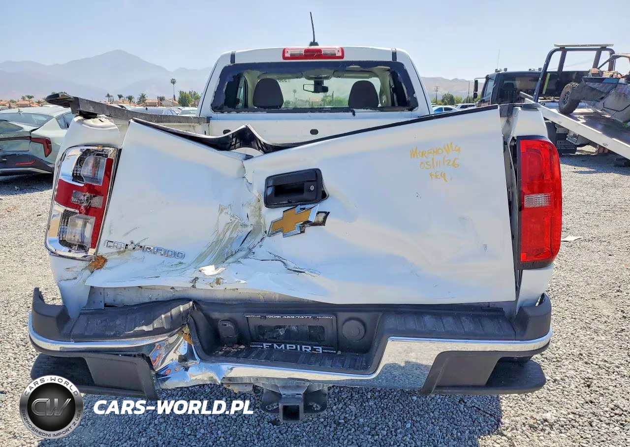 2016 Chevrolet Unknown VIN:1GCHSBEAXG1344966 - 6