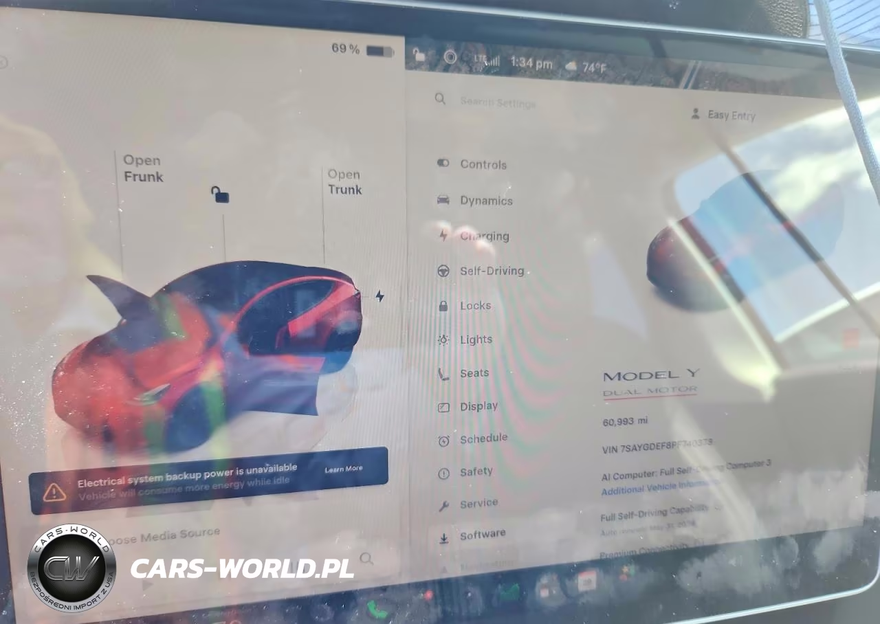 2023 Tesla Model Y VIN:7SAYGDEF8PF740378 - 9