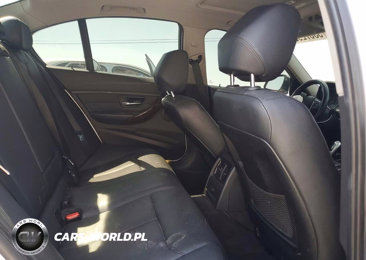 2013 BMW 335 I VIN:WBA3A9G58DNP35752 - 10