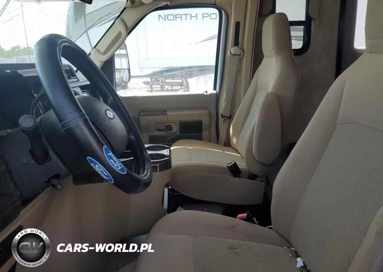 2014 Ford Econoline E450 Super Duty Cutaway Van VIN:1FDXE4FS2EDB16795 - 6