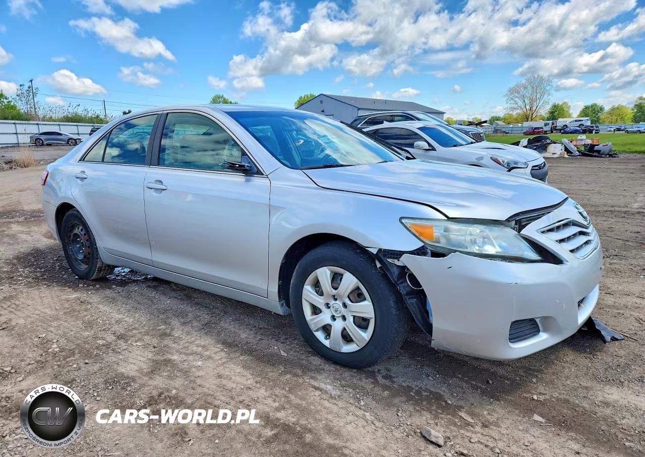 2011 Toyota Camry Le VIN:4T4BF3EK1BR215256 - 4