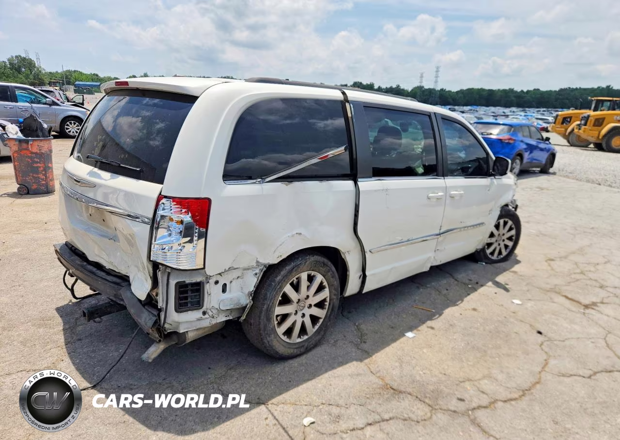 2013 Chrysler Town & Country Touring VIN:2C4RC1BGXDR559663 - 3